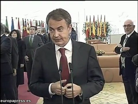 Políticos celebran el Día de la Constitución