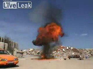 Erstklässler praktische Prüfung am Pyrotechnik Schule in Deutschland