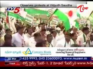 PRP Chief Chiranjeevi courts arrest over Powercuts