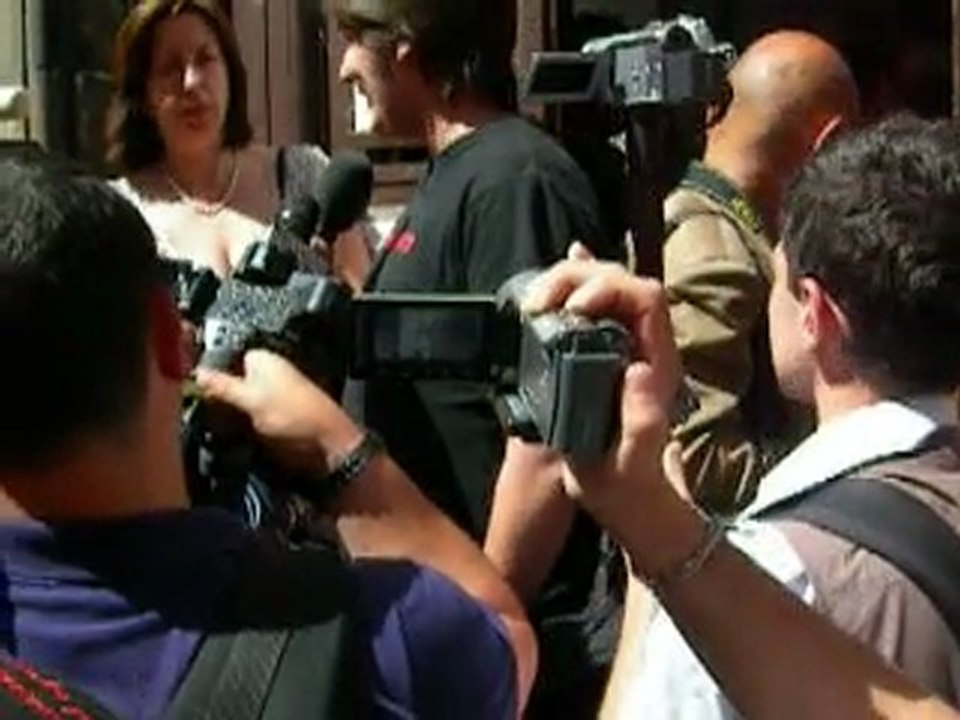 Nudi per 4 Sì - Manifestazione bloccata