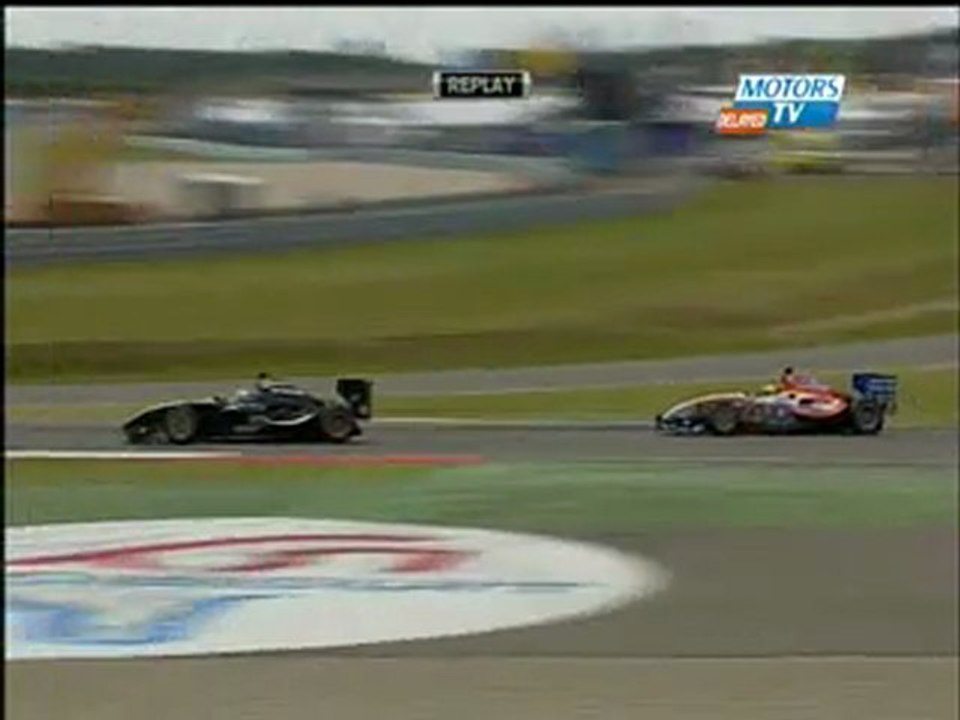 Superleague Formula Round1 Race1 New Zealand Earl Bamber Crash