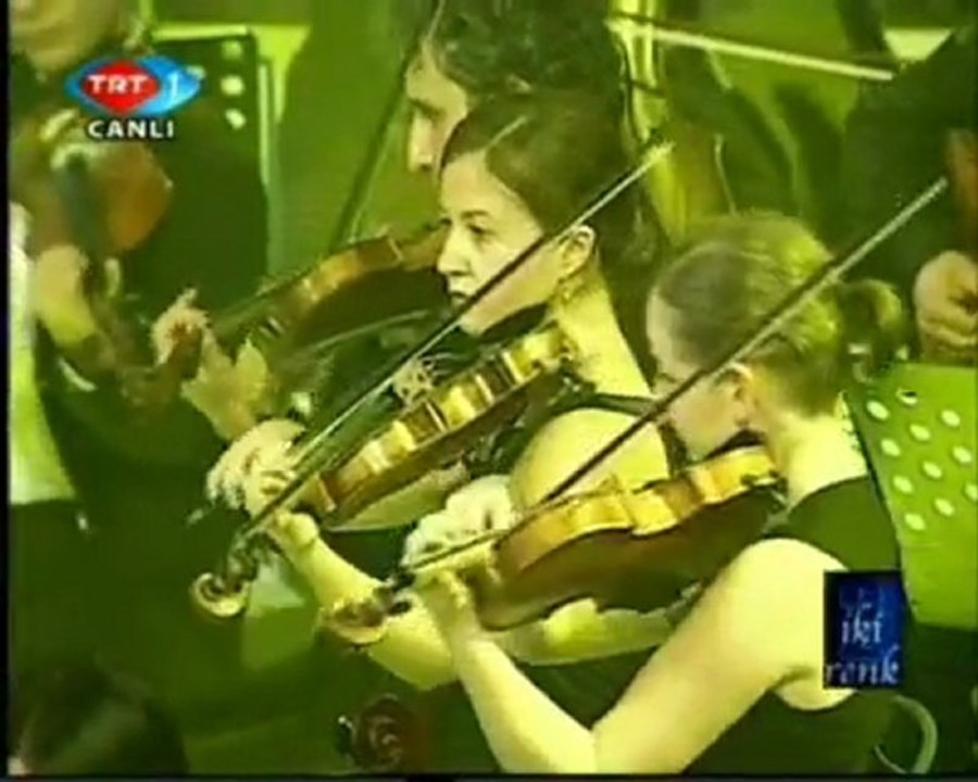Özcan Deniz-Sultan-ı -Yegah-İki Renk