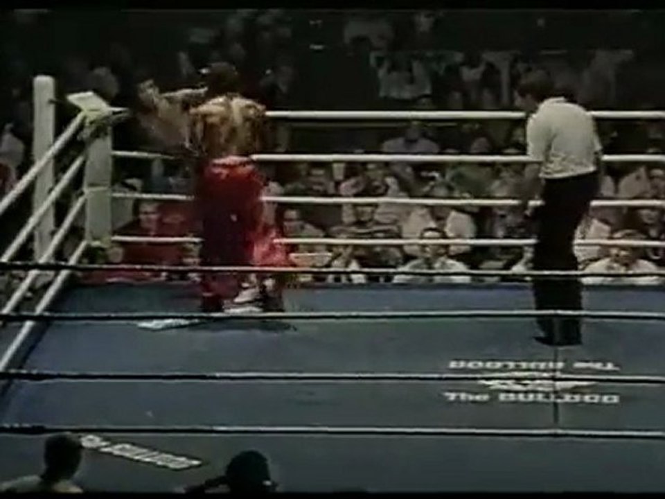 Ivan Sprang (Vos Gym) vs Naoki Ishino (23-9-83)