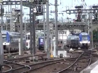 Trains régionaux quittant renn