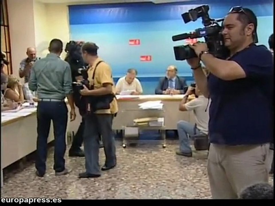 Recuento de firmas de avales para las primarias del PSPV