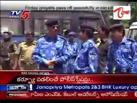 Friday prayers pass off Peacefully in old city