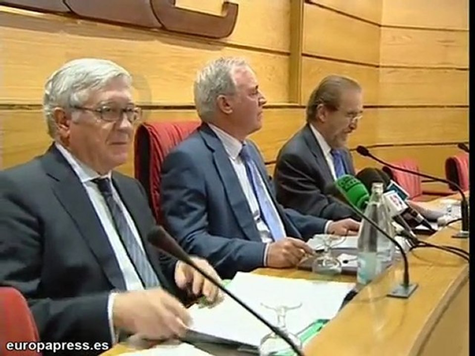 CEOE critica los recortes en vivienda