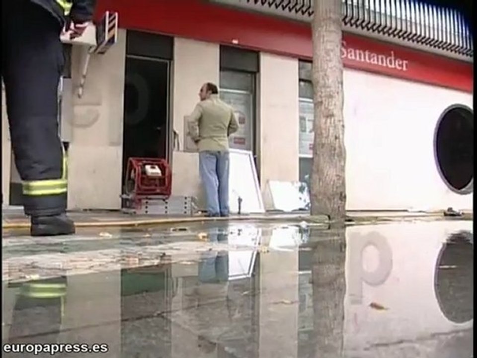 Incendio en una sucursal bancaria