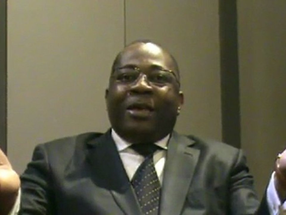 STRATEGE CAMEROUNAIS PARLE DES ELECTIONS EN RDC,IL SOUTIENT KABILA A DEMI MOT ET DEFEND PAUL KAGAME