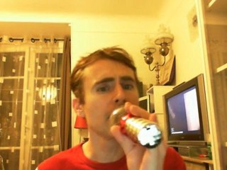 Wiwi égratigne "di sole e d'azzurro"