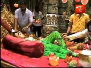 Telugu Heroine Sada Crying at Shooting Location