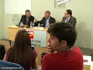 Pérez Reverte presenta su última novela