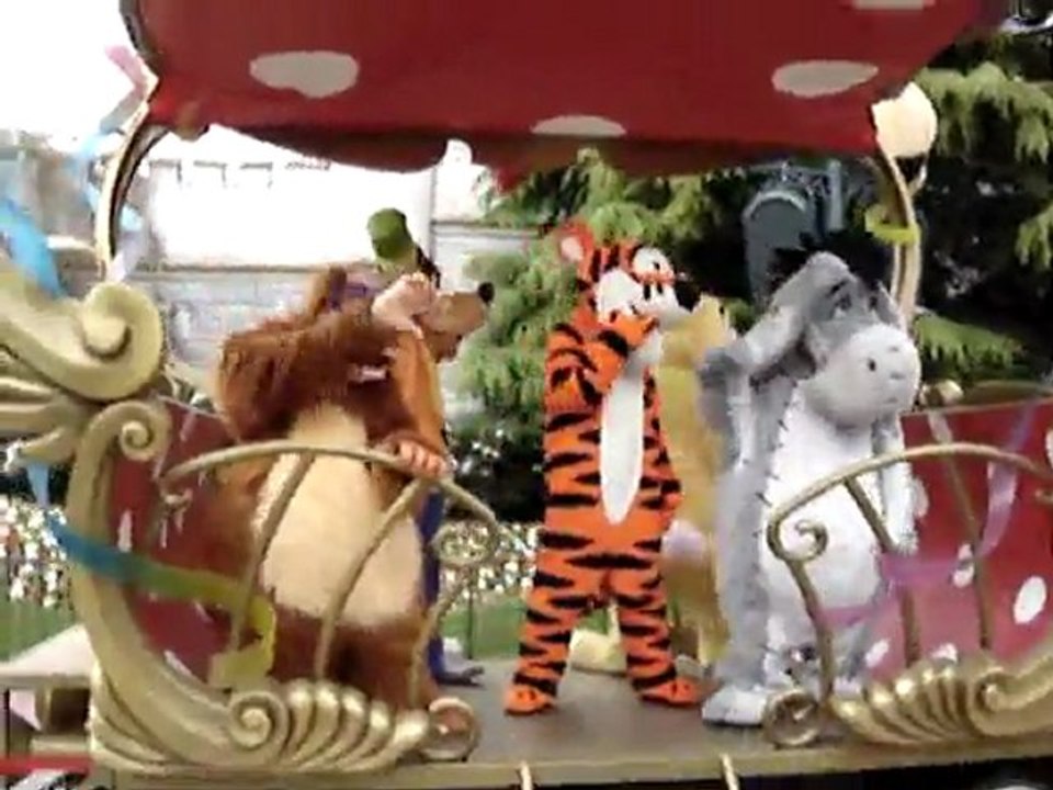 PARADE TRAIN MICKEY