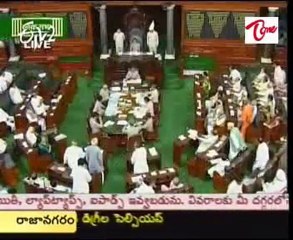 BJP boycotts Lok Sabha to join rally against price rise