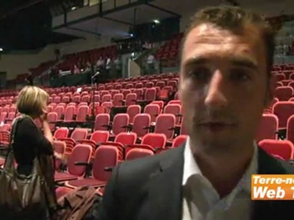 En direct du congrès de Jeunes Agriculteurs - Bruno Le Maire porte la parole de Nicolas Sarkozy