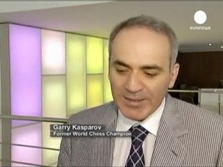 Kasparov lanza un proyecto europeo de ajedrez en la escuela