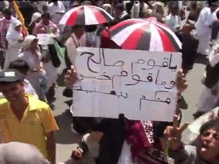 Yémen: les anti-Saleh manifestent