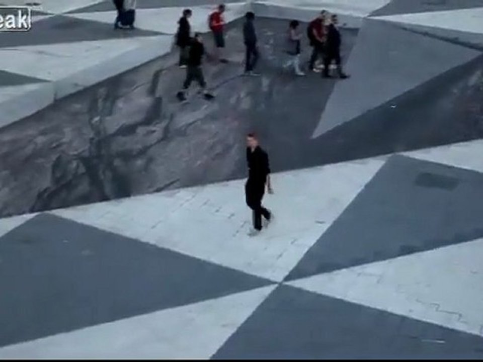 Mind your step !