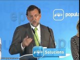 Rajoy critica la política del gobierno