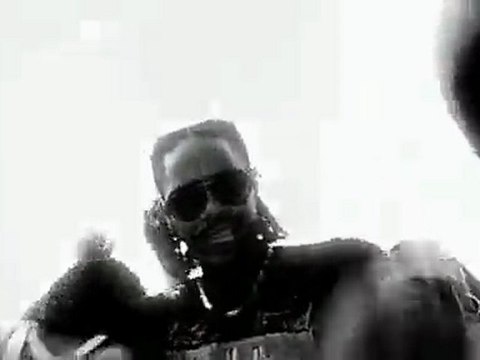 CLIP LITTLE ESPION 2011 - def