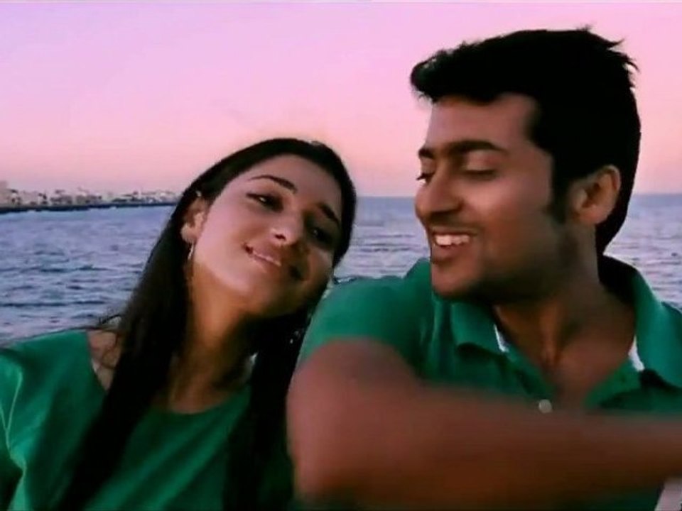 Vizhi Moodi from Ayan