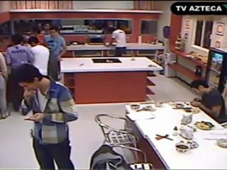Esme y Johnny en la comida