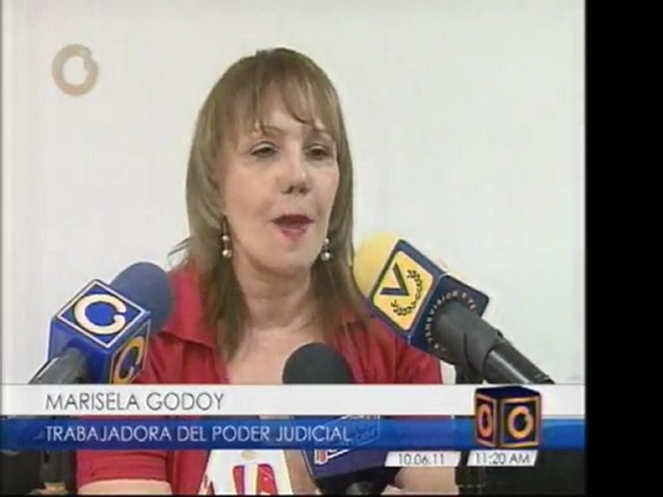 Exigen pagos de prestaciones