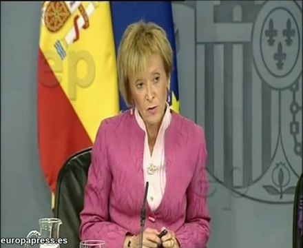 De la Vega felicita a Vargas Llosa