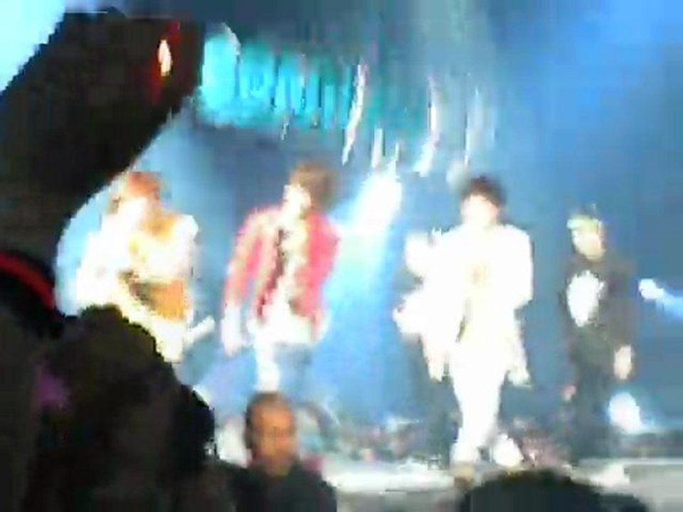 SM town Shinee Replay