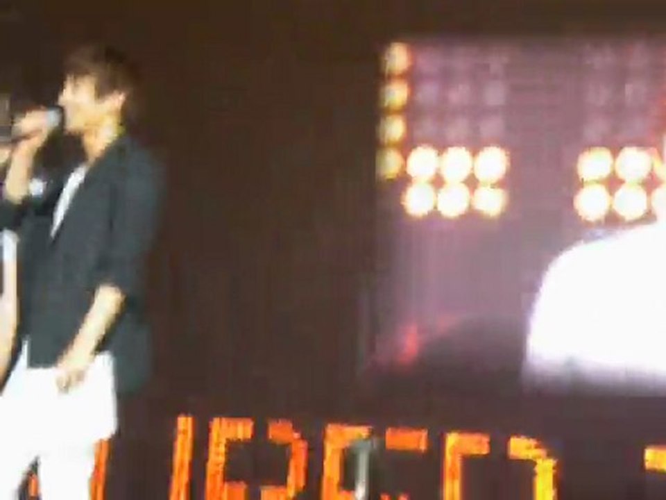 Super Junior - SM town - Paris 2011