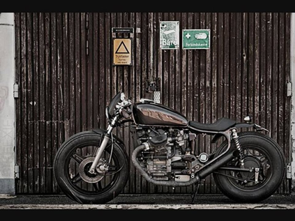 Glabmas&Glabsem - April - Electro Minimal Mix - 2011