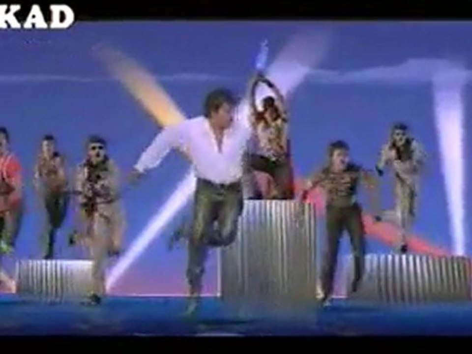 Sneham Kosam - Gundello Gubulu