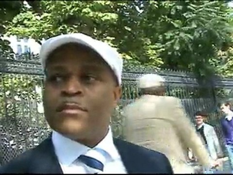 IMPRESSION SUR LA NUIT AFRICAINE STADE DE FRANCE ET L'ACTION INCENDIAIRE DE ZACHARIE BABABASWE