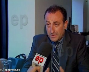 Una pareja comparte la custodia de su perro