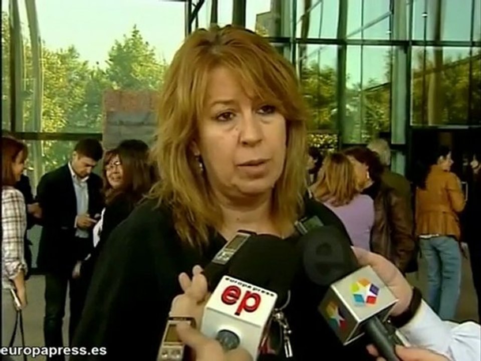 Minuto silencio contra violencia género Asamblea Madrid