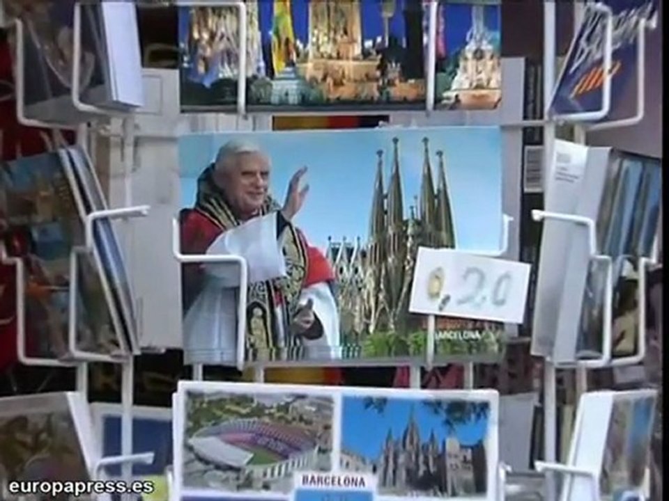 Barcelona se llena de 'souvenirs' del Papa