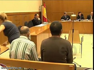 Juzgan hombre que abusó presuntamente de su hija