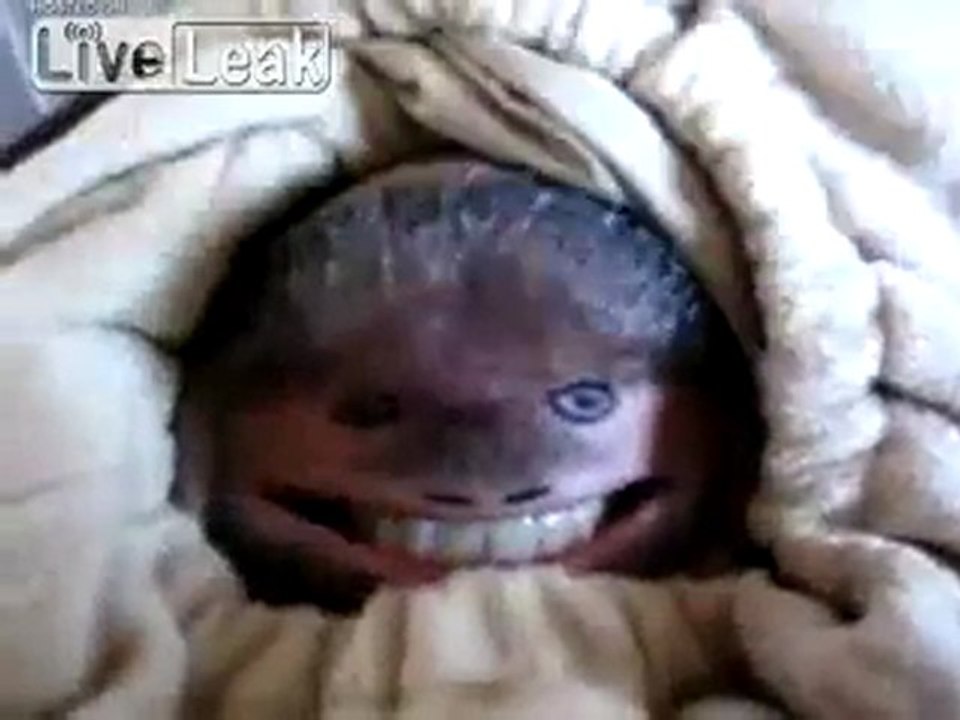 Die absolute corniest Video immer .......