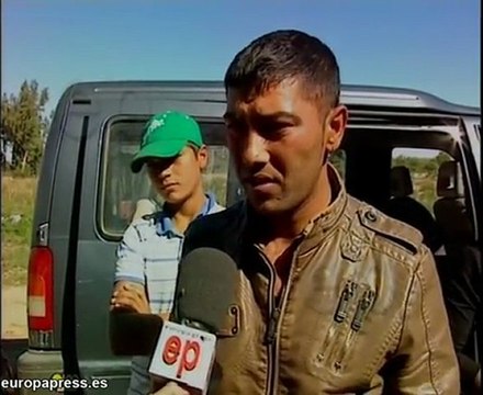 Doscientos temporeros rumanos acampan en Mérida