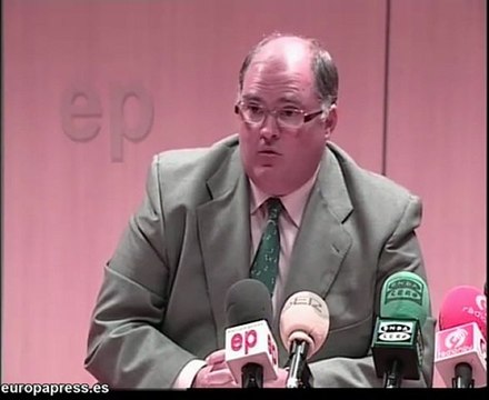 De Rosa lamenta declaraciones Cubillas sobre AVT