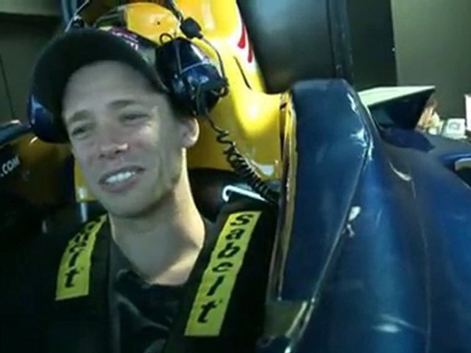 F1, GP Canada 2011: Stoner e Dovizioso visitano la Red Bull
