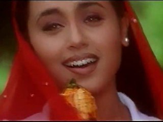 Chanda Mama Se from Kahin Pyaar Na Ho Jaaye