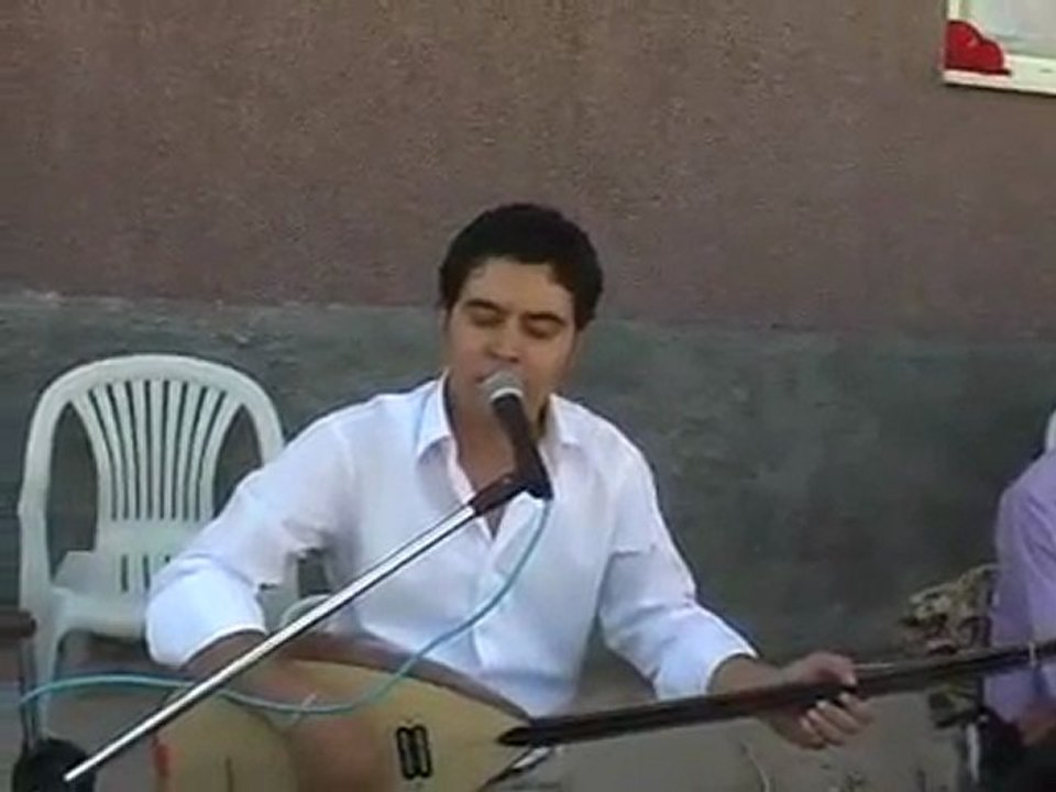 Neset Celebi - Muhur Gozlum