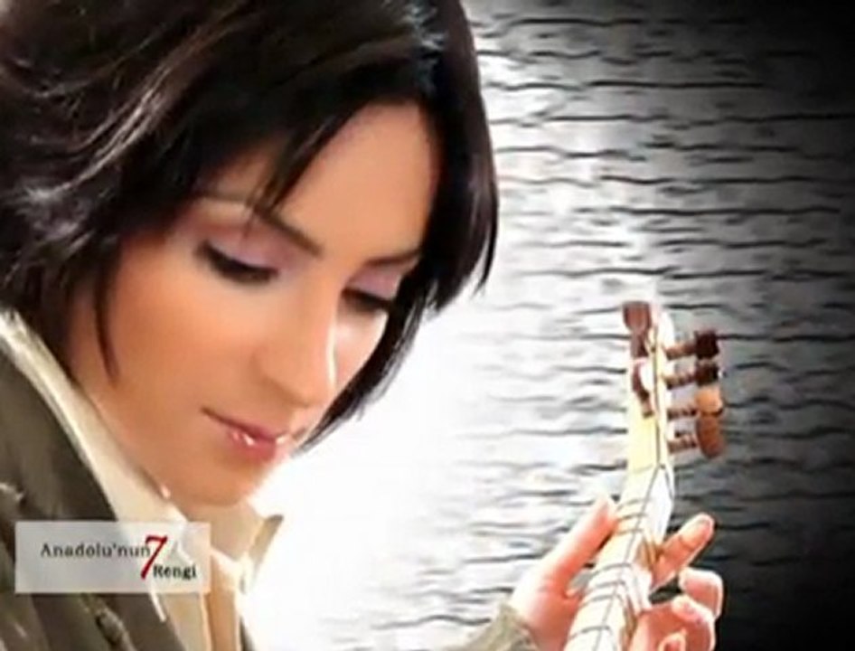 Ozlem Ozdil-Silaya Dogru