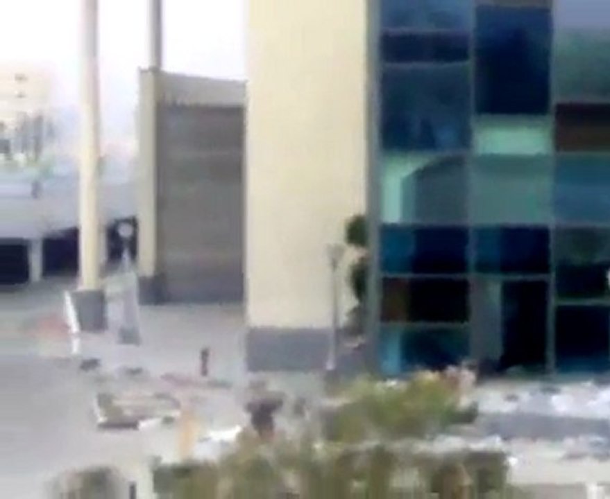 سرقة كارفور   خلال أيام الغضب   مناظر بشعه