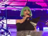 Parade gay à Rome: Lady Gaga appelle à la révolution de l'amour