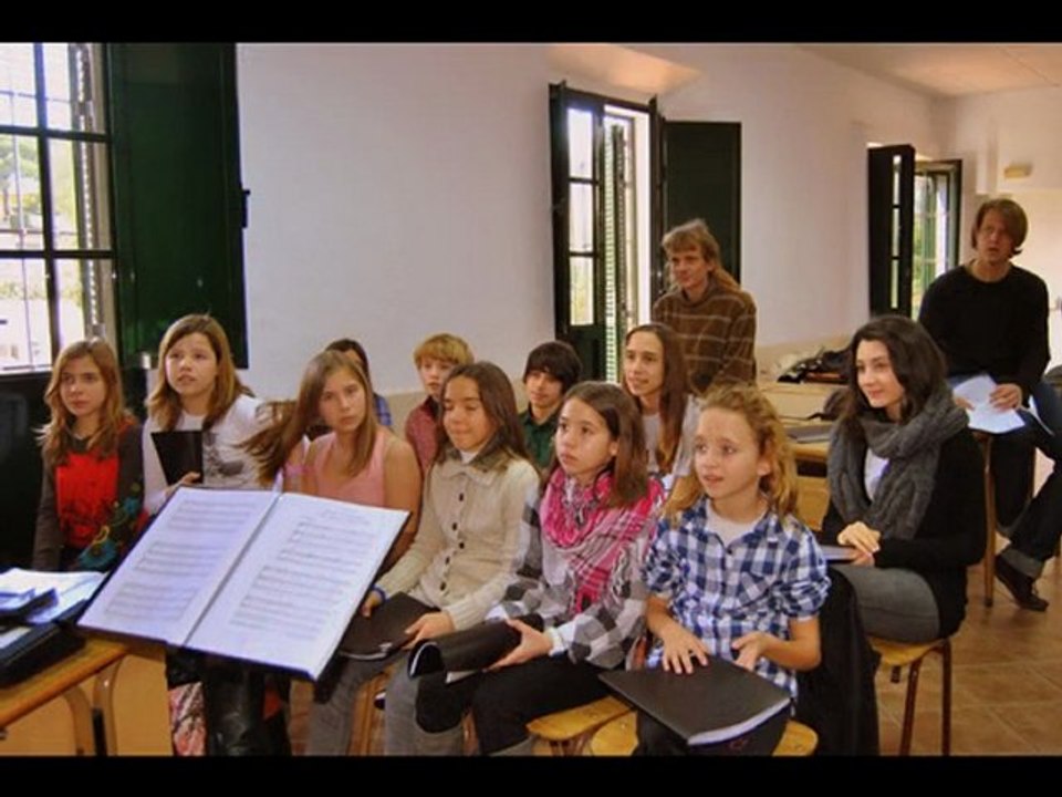 Répétitions, vocalises, le choeur à l'ouvrage..!