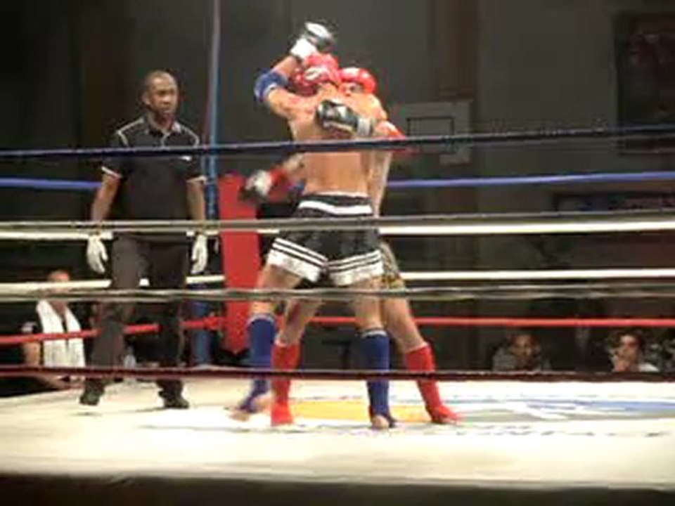 Le Pouliguen, Club Cobra Thaï Boxing, 1er Gala Boxe Thaï, le11 Juin 2011, " wikinews city" , pour : " http://rencontres-sportives-lepouliguen.blogspot.com/ " & "  OMS le Pouliguen, vidéo n° 3648