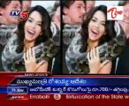 Mallika Sherawat poses with snake at Hissss photocall at Cannes