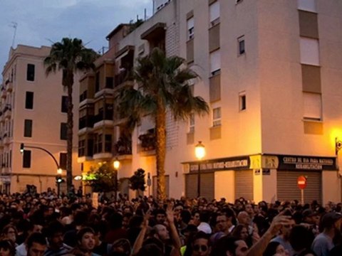 Charleville-Mézières et les jeunes indignés espagnols